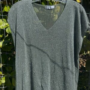 Elegant gray V-Neck Blouse